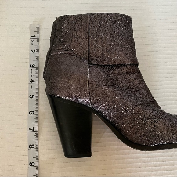 Rag & Bone Women’s Newbury Gunmetal Crinkle Leather Black Ankle Bootie 6.5 - Picture 6 of 15